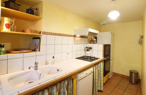 Lorcieres Cottage | Gite Lorcières, 3 bedrooms, 5 persons