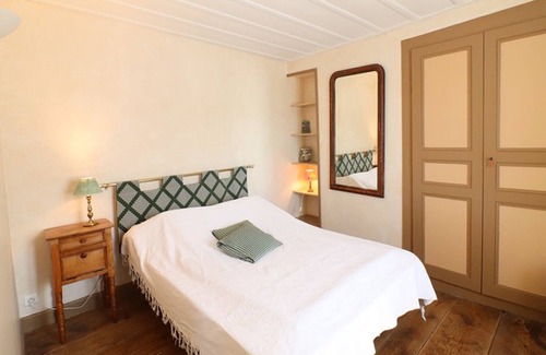 Lorcieres Cottage | Gite Lorcières, 3 bedrooms, 5 persons