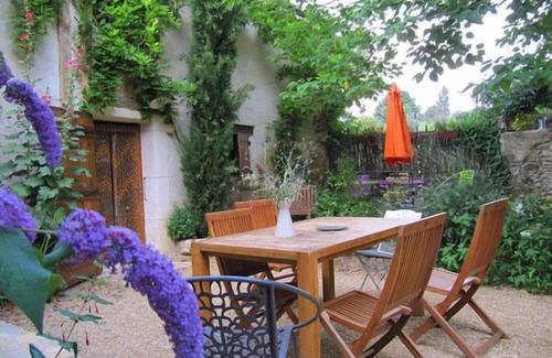 Cliousclat House | Gîte Lou Cliou : old house in the countryside with private courtyard
