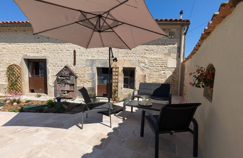 Marsac Cottage | Gite Marsac, 6 bedrooms, 14 persons