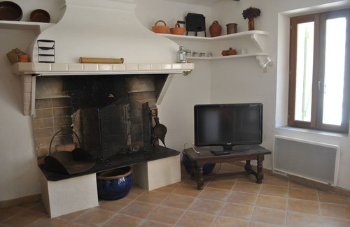 Cessenon-sur-Orb Cottage | GITE MAS DE RATIES