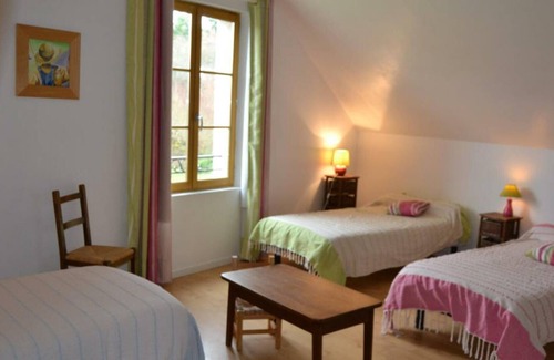 Valencisse Cottage | Gite Molineuf, 3 bedrooms, 8 persons