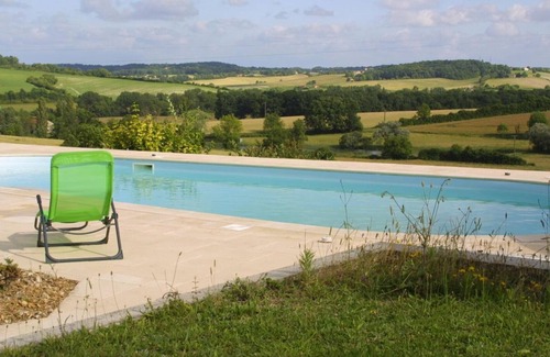 Montmoreau-Saint-Cybard Cottage | Gite Montmoreau, 2 bedrooms, 4 persons