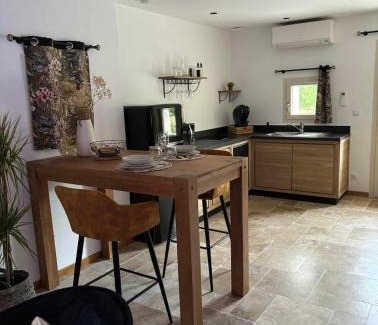 Etriche House | Gite Nature au Château du Pré Neuf
