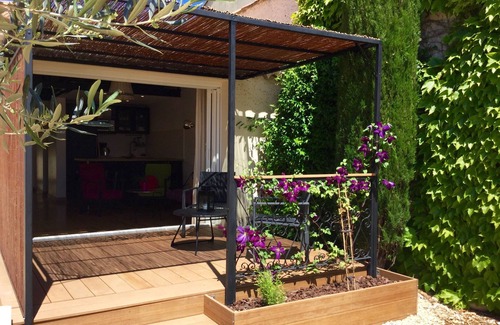 Rasteau Cottage | GITE "NEAR JASMIN" with POOL and GARDEN near Vaison La Romaine