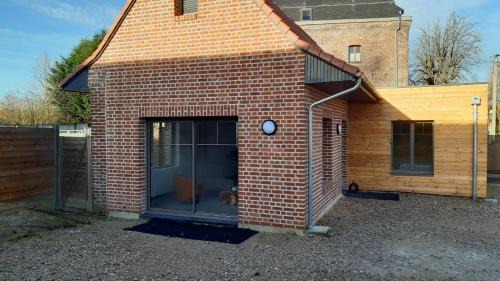Gosnay House | GITE neuf LUXE - Sauna Privé Extérieur