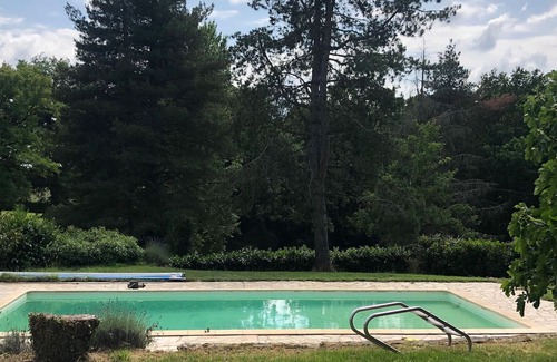 Nuret-le-Ferron House | Gite Nuret-le-Ferron, 6 bedrooms, 14 persons