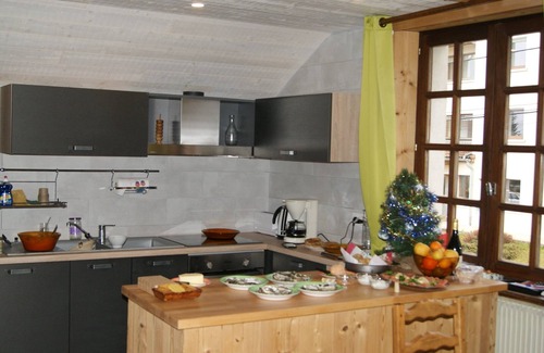 Chapelle-des-Bois Cottage | Gite of 80 m2 for 6-7 people, located on the first floor of a detached house