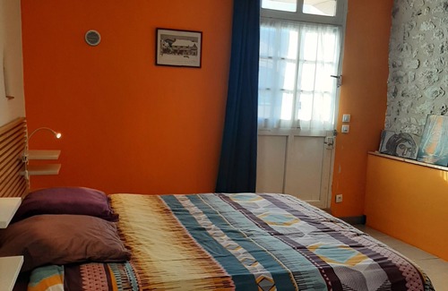 Saint-Meard-de-Gurcon Bed & Breakfast | Gîte on the golf course