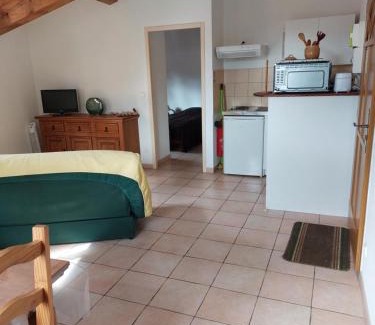 Pezilla-de-Conflent Apartment | GIte place République