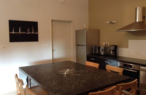 Les Artigues-de-Lussac House | GITE PLEASURE OF OAK 2