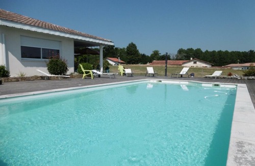 Prechacq-les-Bains House | Gite Préchacq-les-Bains, 2 bedrooms, 4 persons