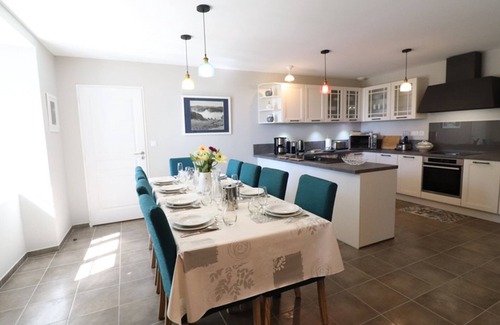 Saint-Bonnet-de-Salers Cottage | Gite Saint-Bonnet-de-Salers, 2 bedrooms, 5 persons
