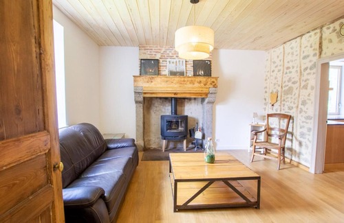 Saint-Estephe Cottage | Gite Saint-Estèphe, 3 bedrooms, 6 persons