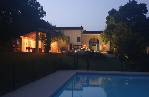 Cenne-Monestias House | Gite Spacieux à la Compagne Avec Piscine Partagée