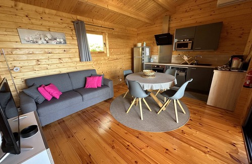 Eccica-Suarella Ski Chalet | Gite T3, new, breathtaking sea view, swimming pool, near Porticcio