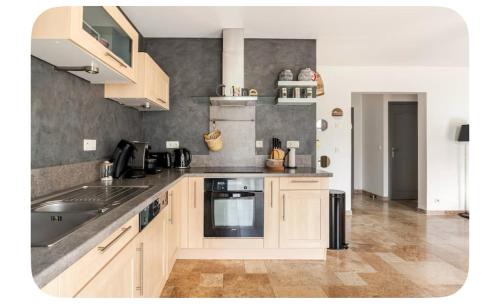 Thiron-Gardais Villa | GITE Thiron Gardais LA COUR aux PAUVRES
