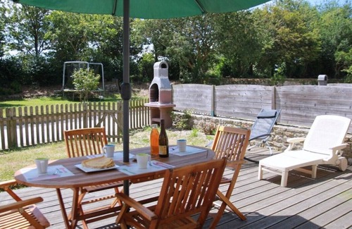 Guisseny Cottage | Gîte Tradition, in the countryside, 3.5 km from the beach