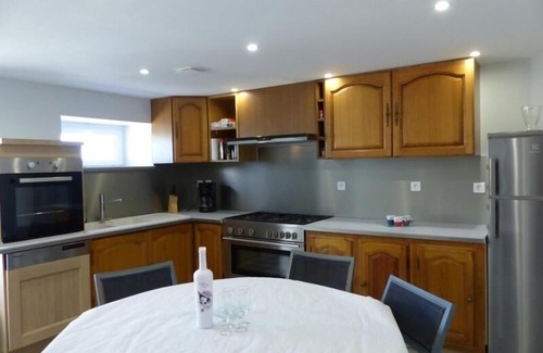 Valigny House | Gite Valigny, 3 bedrooms, 12 persons