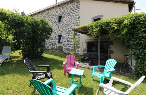 Valuejols Cottage | Gite Valuéjols, 3 bedrooms, 6 persons