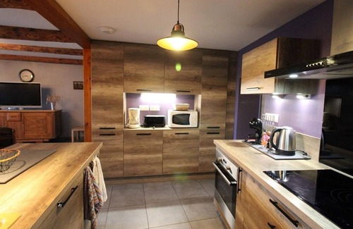 Valuejols Cottage | Gite Valuéjols, 3 bedrooms, 7 persons