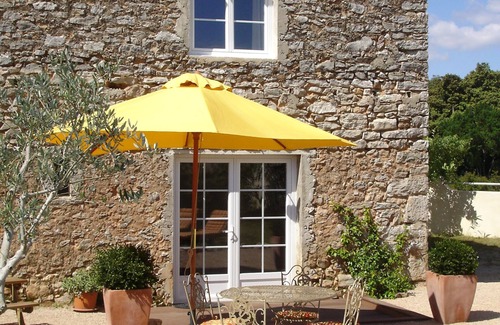 Argelliers House | Gite with a high standard of comfort between the garrigue and the provence