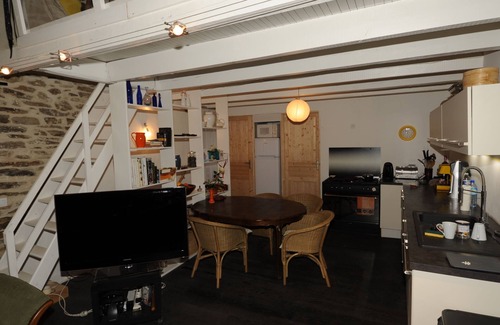 Saint-Melany House | Gite with jacuzzi in a small village in the Cévennes ardéchoises region