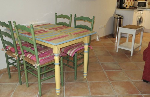 Piolenc Cottage | Gite with private pool.