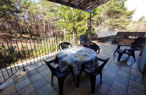 Saint-Julien Apartment | Gite with swimming pool Verdon/Gréoux Bains/Lac Esparron. Pets accepted