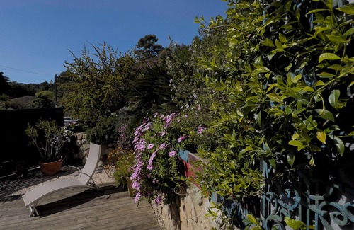 Le Pradet Apartment | GITE WITH TERRACE SEASIDE SAND BEACH 200 m PARKING N° 923332