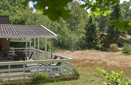 Ronne House | "Gjertrud" - 1km from the sea by Interhome