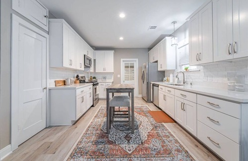 Bryan House | Glamorous Renovated Home in Historic Bryan