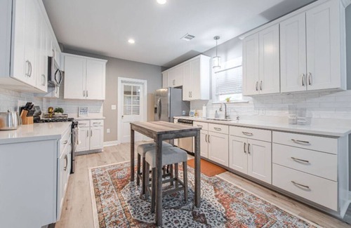 Bryan House | Glamorous Renovated Home in Historic Bryan