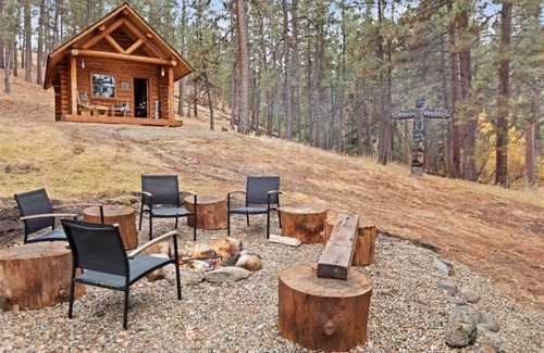 Corvallis Cabin | GLAMPING at it's best in 2025! Visit ournCabin at Montana Mountain Time Farms!