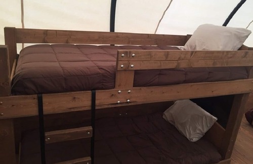 Jamestown RV Rental | Glamping Back in Time