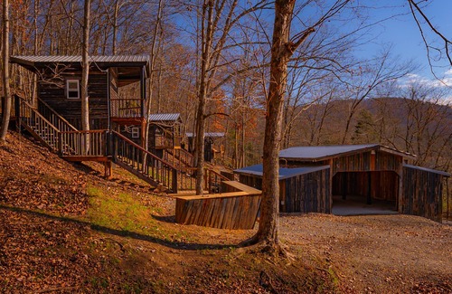 Lynx Cabin | Glamping Cabin | Huge Window | Unique Boulder Views