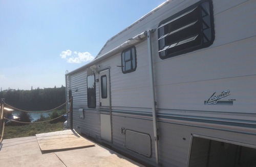 Bighorn No. 8 RV Rental | Glamping Dome 3 in ghost lake