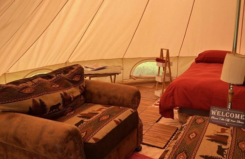 Forestgrove Cabin | Glamping in Little Snowy Mountains in Central Montana
