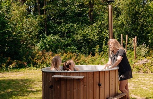 Zeewolde House | Glamping Tent in Zeewolde with BBQ