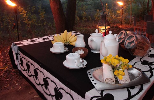 Nochchiyagama RV Rental | Glamping Tent. Just5 min to Wilpattu Park Gate