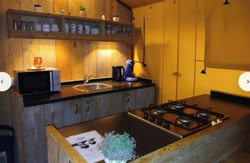Jabbeke RV Rental | Glamping Tent Lark Street