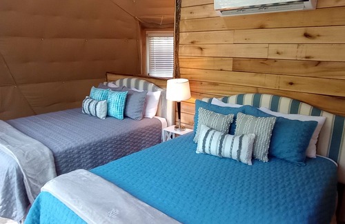 Sutton Resort | GlampOut Resort - Elk River
