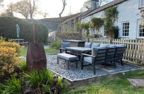 Cwrt House | Glan y Morfa Welsh farmhouse overlooking Dyfi Estuary Rated 4 star Visit Wales