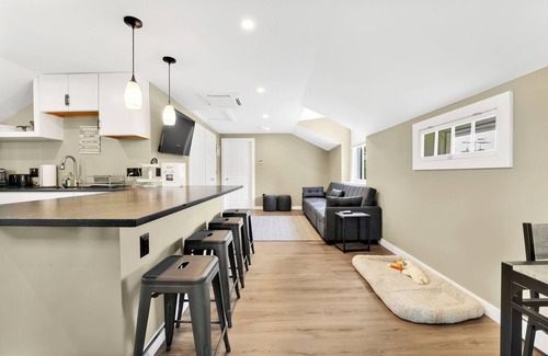 Glasco Apartment | Glasco Waterfront Oasis/10 min from HITS