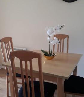 Athlone Apartment | Glen Abhainn Standard Budget Accommodation