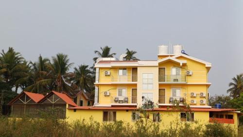 Chinchinim Apartment | GLEN RESIDENCY