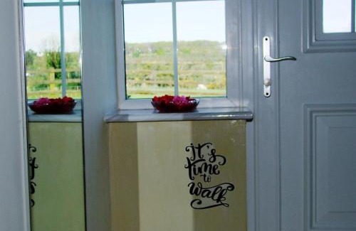 Glendalough House | Glendalough Scenery Farmhouse