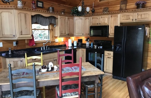 Settlers Ridge Cabin | Glens of Antrim Mountain Cabin