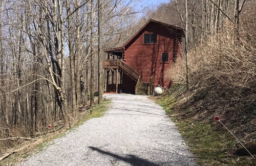 Settlers Ridge Cabin | Glens of Antrim Mountain Cabin