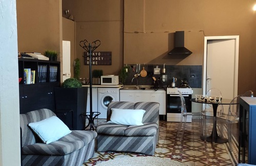 Borgo Antico Apartment | "Gli Affreschi" Deluxe Apartment. Charming apartment in the historic center.